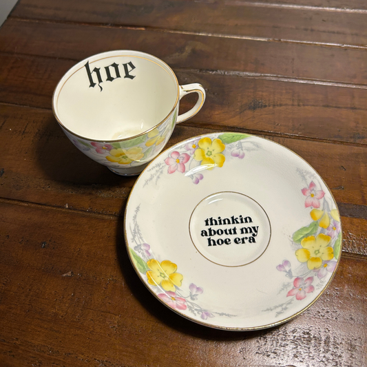 Tea Cup & Saucer - Hoe